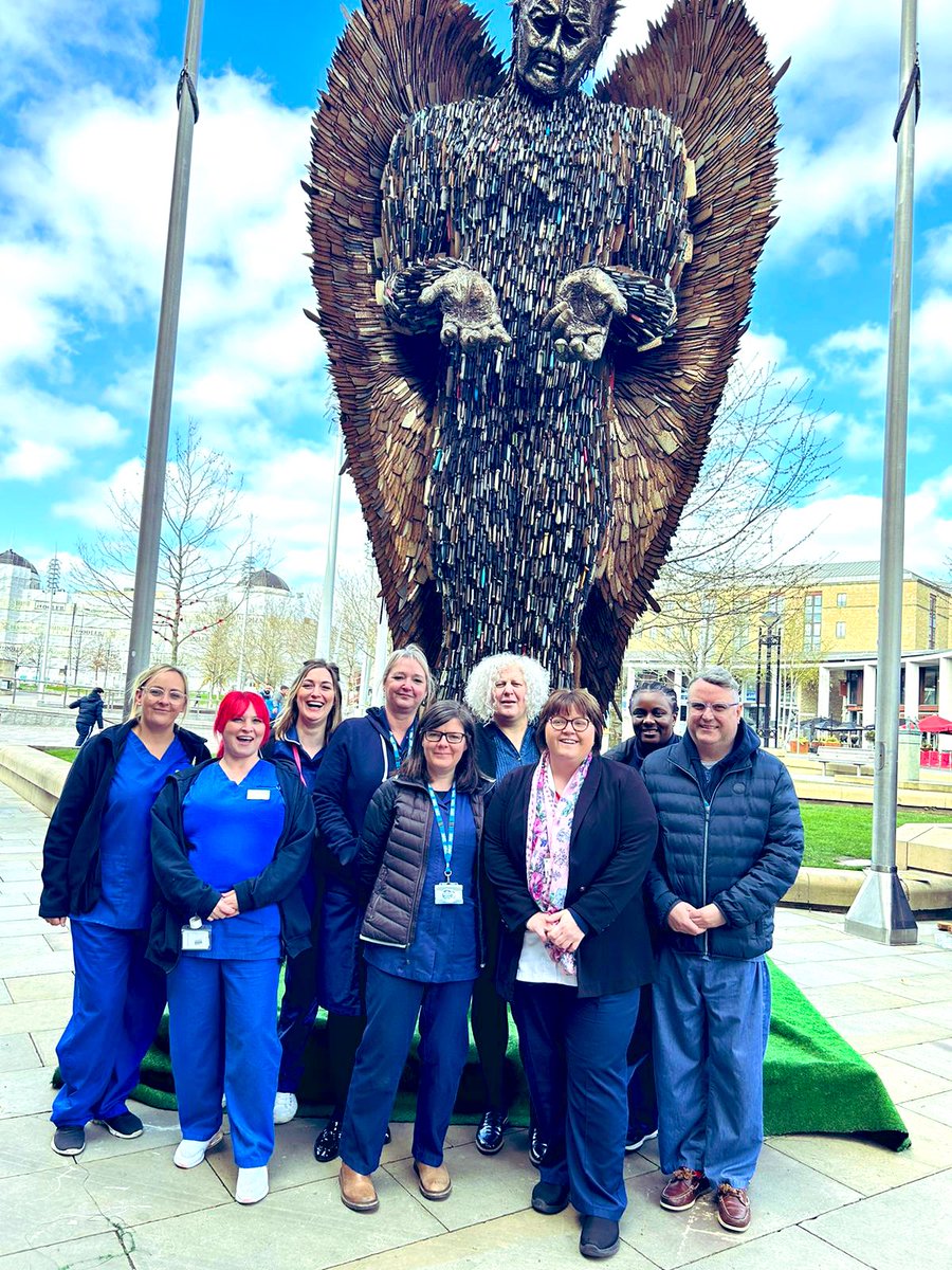 AED- Bradford Emergency Department 💙 tweet media