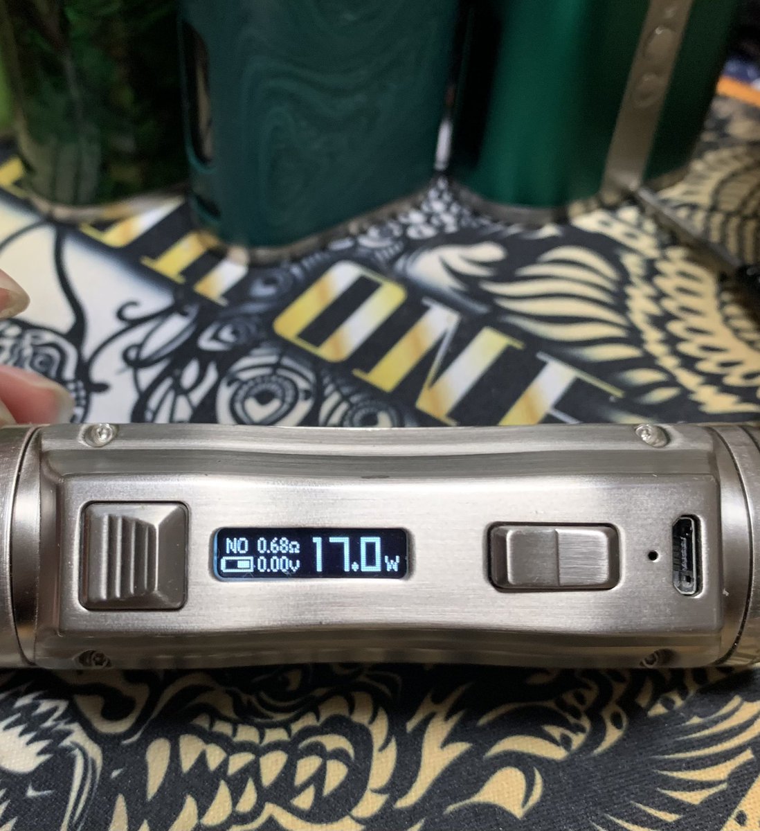 bouncer0616's tweet image. テイスティング💭

Mod: COLD STEEL 100

Atomizer: 龍神RDA
Setting:
Kanthal A1 24g
ID3.0mm 6.5wrap micro
0.68Ω Hack Cotton 鬼缶

Liquid:
Nameless Element
JST(Jamie x Strawberry x Tobacco)

#vape #namelesselement
#ハンチェ