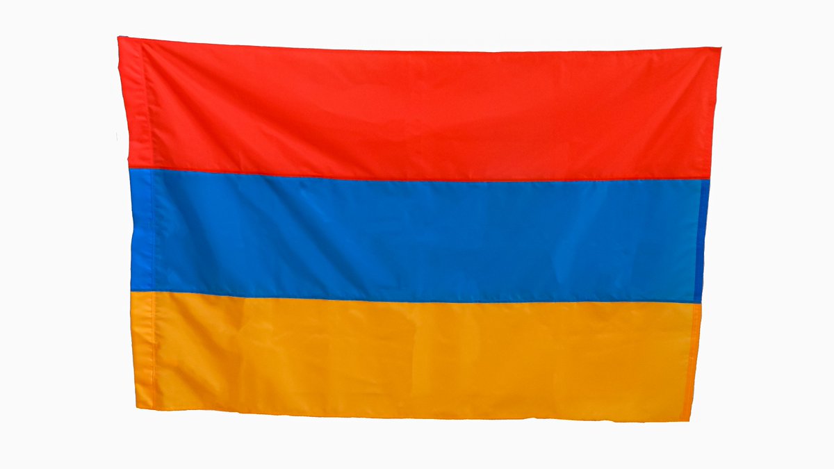 NatCapFlag's tweet photo. Did you know?

The flag of Armenia has three equal horizontal stripes. The red symbolizes the blood spilt by Armenians defending their country, blue is the sky, and orange symbolizes the fertile soil.

#NationalCapitalFlag #AlexandriaVA #Flag #Armenia #ArmenianAppreciationDay https://t.co/EDVb8OkLgU
