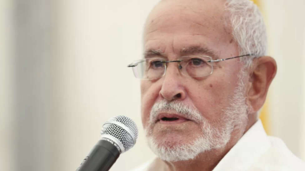 Hoxe ás once da noite @OndaPesquera coa cortesía de <a href="/RadioEspana/">Radio España</a>