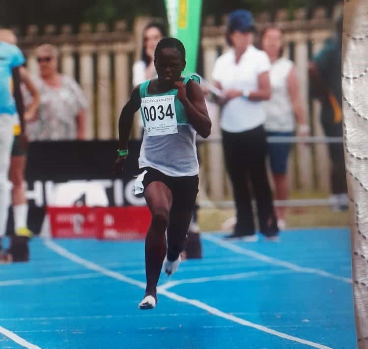 Tumi213's tweet image. Meet Lihlumile, a 13 year old track star from Gqeberha. She was diagnosed with Fanconi Anaemia, the same disease which took her older brothers life and now she needs a blood stem cell donor.  

@dkms_africa urges you to register to be a donor.  #DKMS 

🔗 dkms-africa.org/register-now