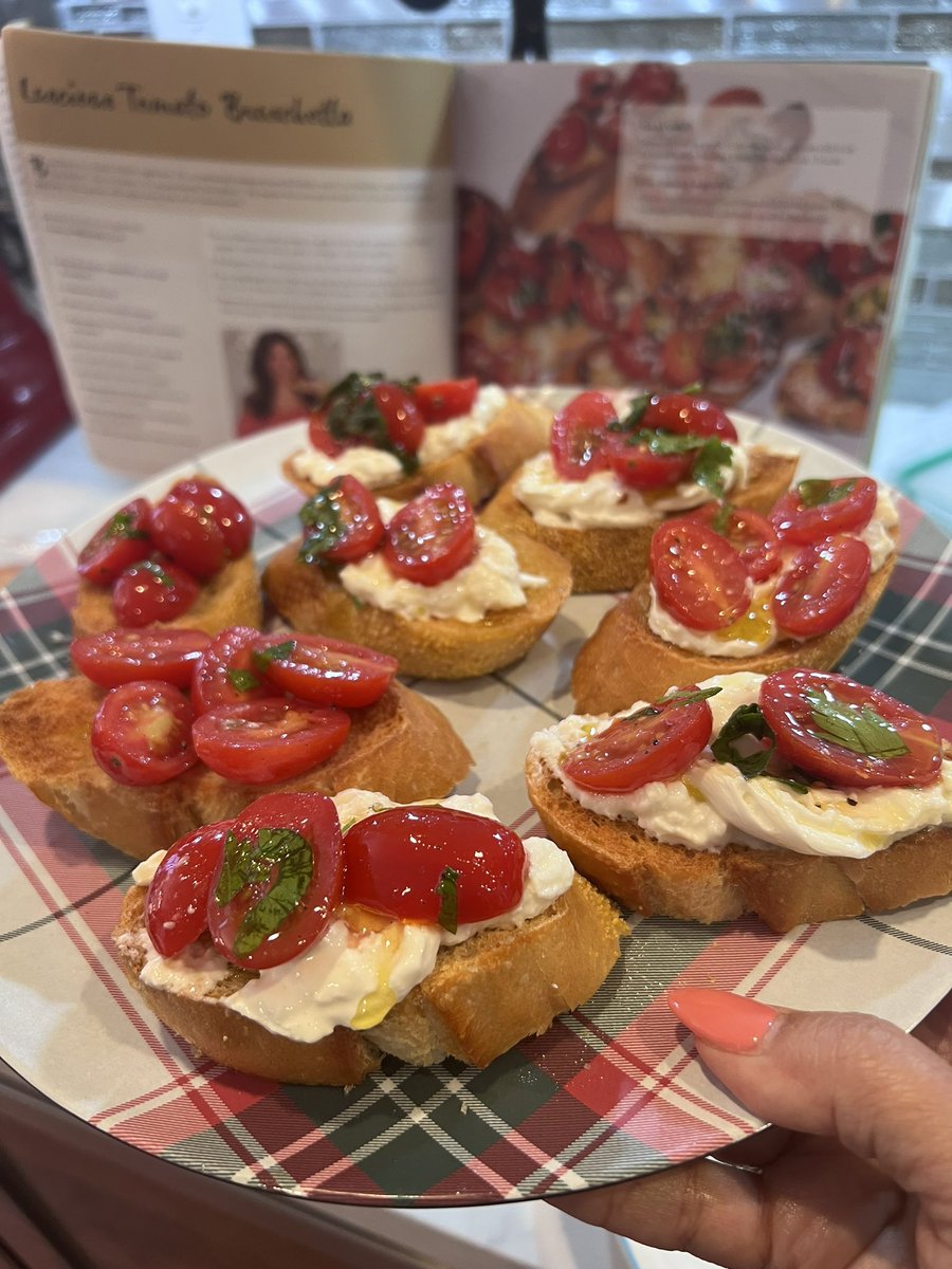 Gina Martino Z. Food & Wine Blog | Cookbook Author tweet media