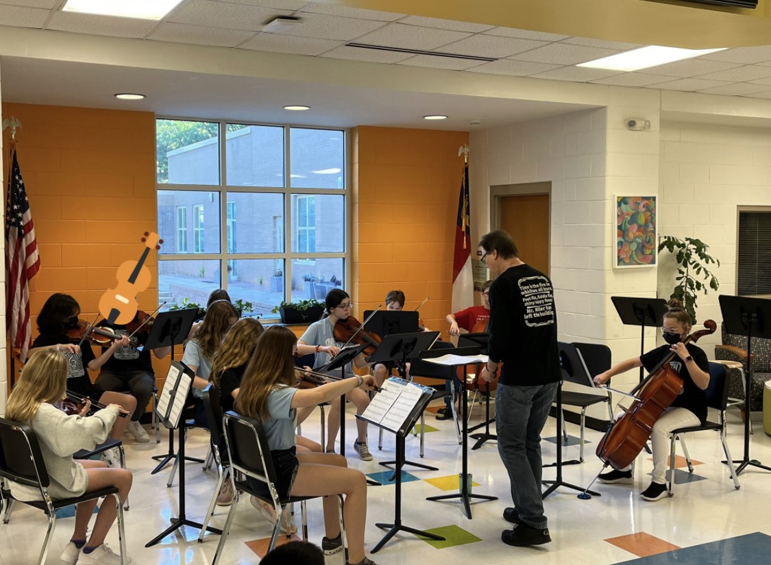 Moore Square GT/AIG Basics Magnet Middle tweet media