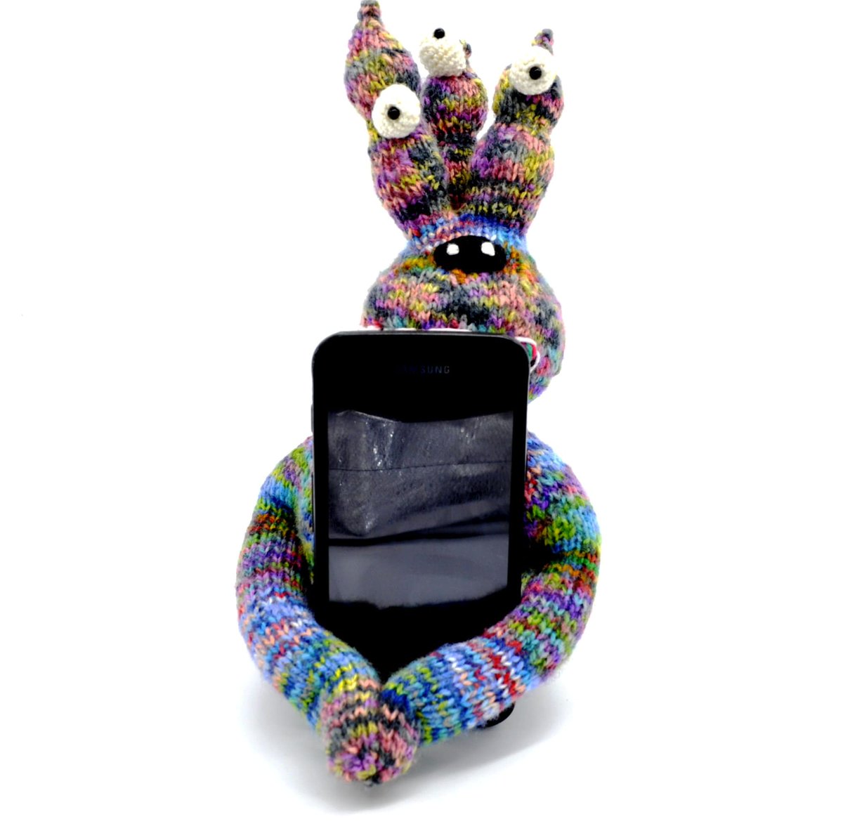 RT @solveigakiran1: Spooktacular Monster Knitted Smartphone Holder,  Monster Phone Stand, Handmade Mobile Monster Gift, Cell Phone pillow tuppu.net/f89ca54f #Pottiteam #htlmphour #shopindie #craftychaching #supportsmallbusiness #Caturday #CraftBizP…