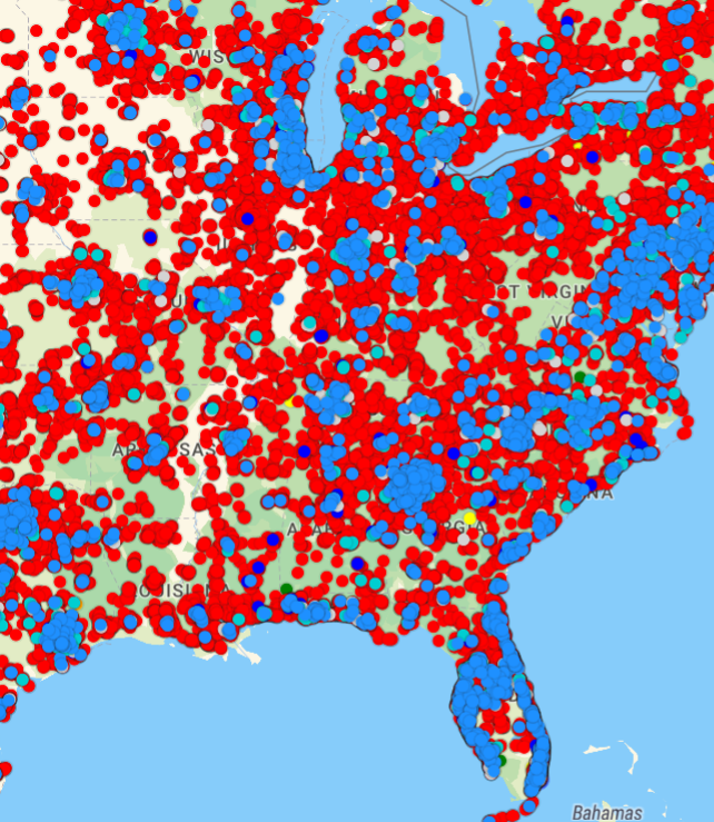 StorageDataDev's tweet image. Red is an existing self storage facility, blue is planned/permitted

What do you notice about Florida?