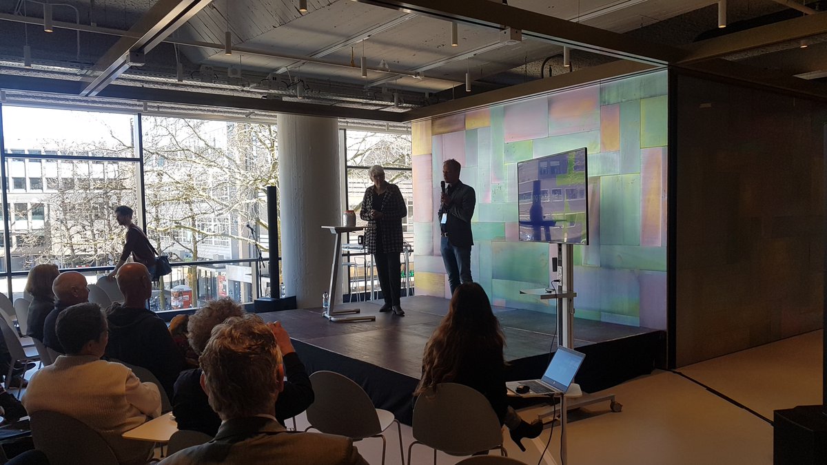 MJBroersma's tweet photo. Blij met ondersteuning van het aanjaagfonds Universiteit van het Noorden voor ons project over "Digitale geletterdheid en inclusie. De basis voor brede welvaart". Mooie samenwerking @univgroningen, @hanze, @nhlstenden &amp; @umcg! https://t.co/x7MsyGK9Th