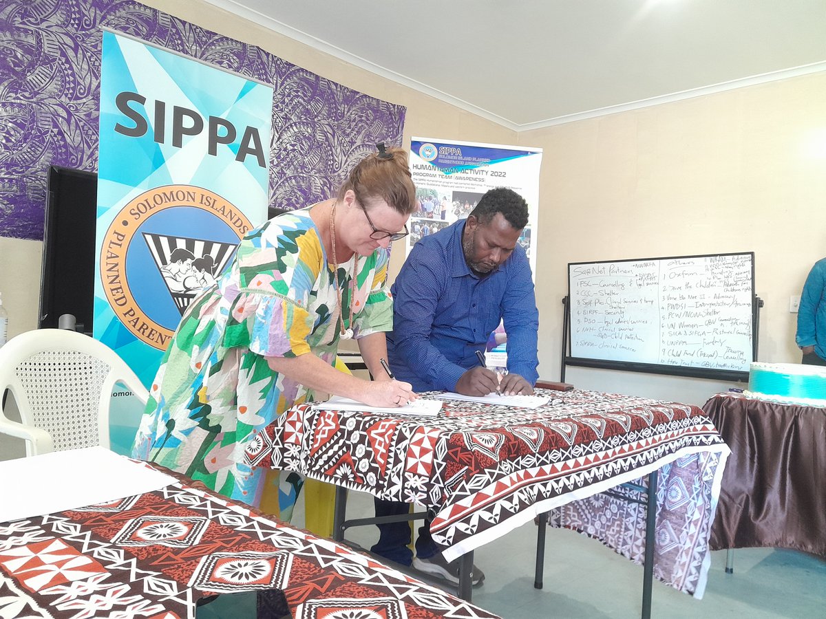 Solomon Island Planned Parenthood SIPPA signs MOU with SurfAid International on April 3rd 2023.