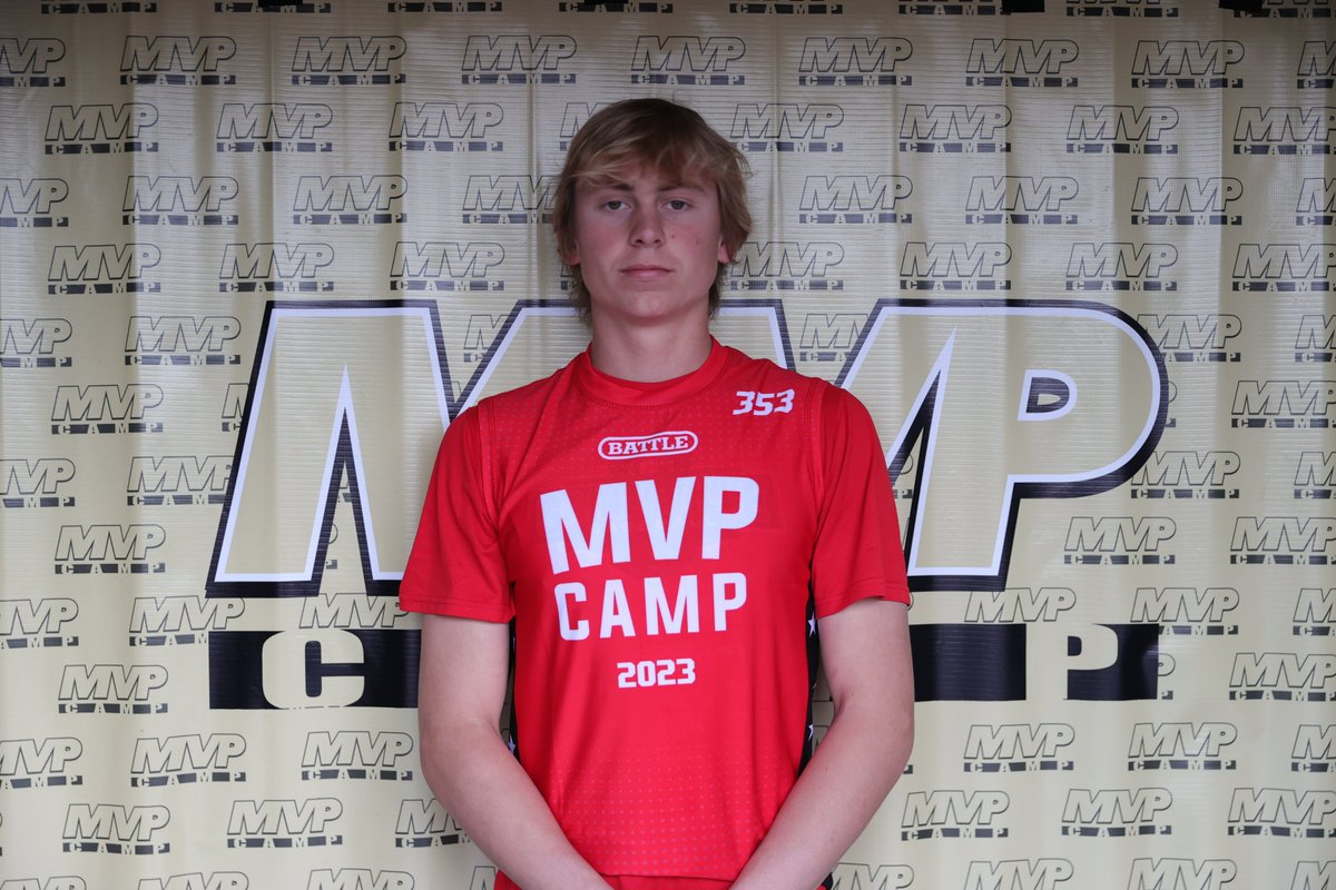 TheMVPCamps's tweet photo. Congrats to the following award winners chosen by staff for the QB group @TheMVPCamps at Milton

Nate Russell 2026 Cartersville @nate_russell_9
Smith McGarvey 2026 Gainesville @smithm_7
Walker Kirkland 2026 Wesleyan @WalkerKirkland5
Elam Rahman 2027 North Gwinnett @rahmanelam https://t.co/Y9qz2yyqHE