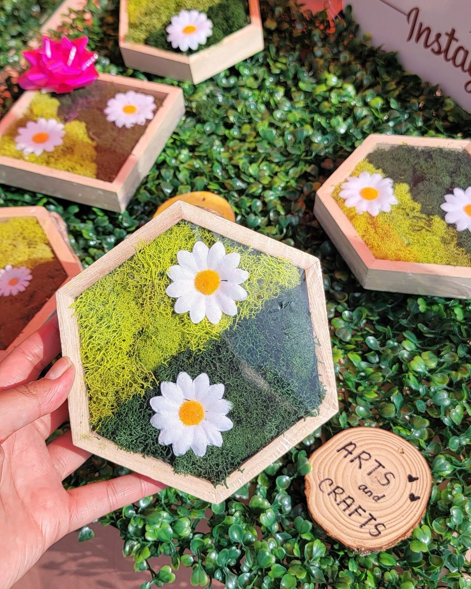 foodcraftnyc's tweet image. SPRING HOME DECOR IDEA! 🌿🌸

Get creative with your own unique design with our Moss Wall Art kit. Perfect for those with or without a green thumb!

Shop here: foodcraftnyc.com/product-page/m… ✨

#MossWallArt #DIYKit #SpringDecorating #MaintenanceFree