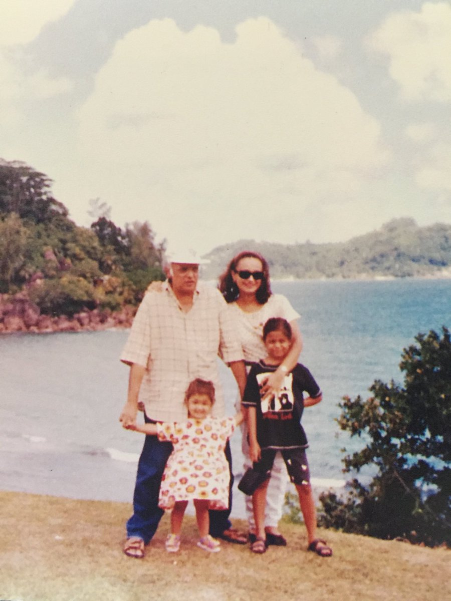 Soni_Razdan's tweet photo. This one is from Seychelles when the girls were small and we were shooting ‘Papa Kehte Hain’ there. 
Search for ‘water’ in your camera roll and quote tweet the pic #water #family #shootlife #whenwewereyoung @aliaa08 @MaheshNBhatt #shaheenbhatt https://t.co/xlWLt5xNT5