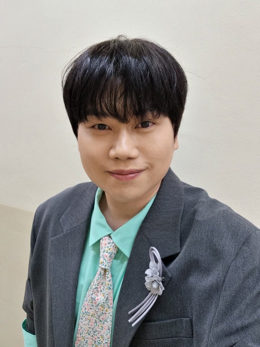 [유일무이 𝑆𝑒𝑟𝑖𝑒𝑠]

2023년 4월부터 소란 편유일 님의 메시지와 사진을 전해 드립니다✉️

#소란 #SORAN
#편유일 #유일무이