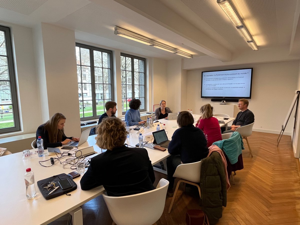 BelgaNewsAgency's tweet image. Last week we organised the very first module of the @Europarl_BE 'Training Programme for Young Belgian Journalists'. 
Find out more about the programme on eutraining.belga.be 
#EUtraining #journalist #EU