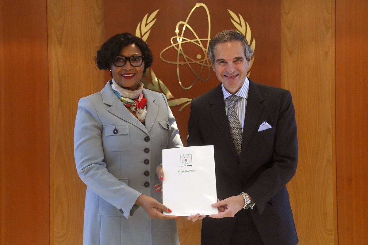 Rafael Mariano Grossi (@rafaelmgrossi) on Twitter photo Pleased to welcome 🇧🇫 Ambassador <a href="/Maimounata/">Maimounata Ouattara</a>. I look forward to advancing nuclear science & technology for the development of #BurkinaFaso. <a href="/iaeaorg/">IAEA - International Atomic Energy Agency ⚛️</a> will continue to strengthen capacity building & support on nuclear security. Through #RaysofHope, we can provide #CancerCare4All. Pleased to welcome 🇧🇫 Ambassador <a href="/Maimounata/">Maimounata Ouattara</a>. I look forward to advancing nuclear science & technology for the development of #BurkinaFaso. <a href="/iaeaorg/">IAEA - International Atomic Energy Agency ⚛️</a> will continue to strengthen capacity building & support on nuclear security. Through #RaysofHope, we can provide #CancerCare4All.