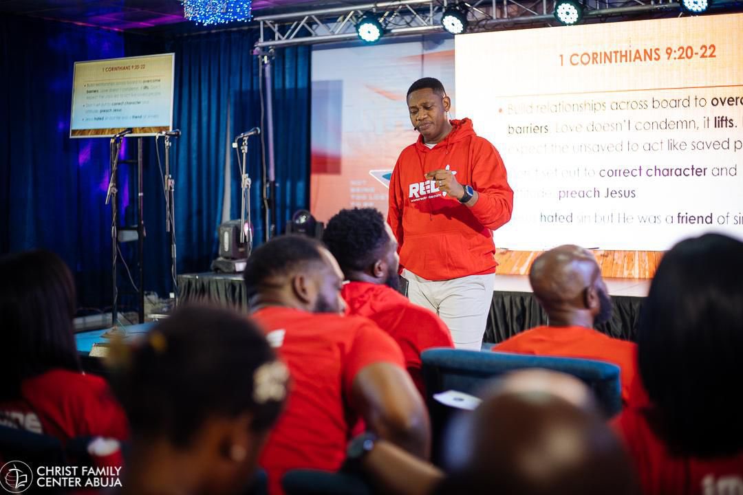 CFCAbuja's tweet photo. Mark 16:15 (TPT) (MSG)
God expects us to preach the gospel to the whole world.
We must be intentional about this.
#PastorAromeTokula
#ConnectToLifeService
#RedPlus
#CFCAbuja
#LoveIsKing https://t.co/OK6TRsfEKC