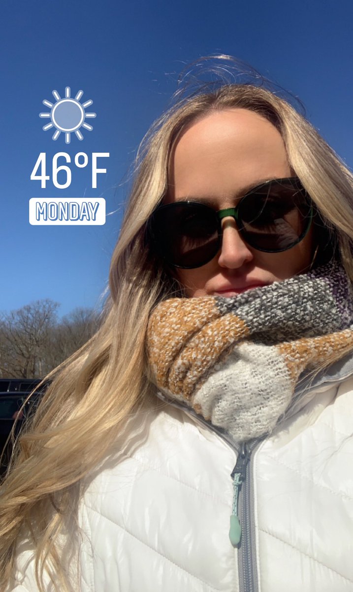 erinlynnyoga's tweet image. How people treat you is their karma
How you react is yours
-Dr. Wayne Dyer 

Grand Rising 🙏🏼✨