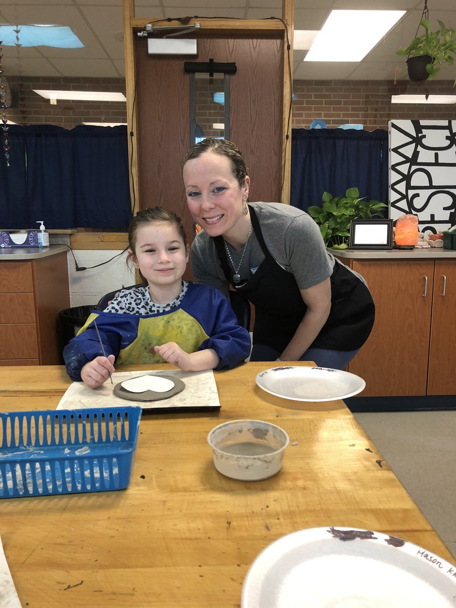 AndersonArtists's tweet photo. Kindergarteners got their hands dirty in Art today!  We created textured hearts out of clay. Later in we’ll add a hanger!  I’m grateful to have the help of several All Star parents in K, 1st, 2nd this week! #yes2tps #tpsand1 https://t.co/TmcxS3lEdU
