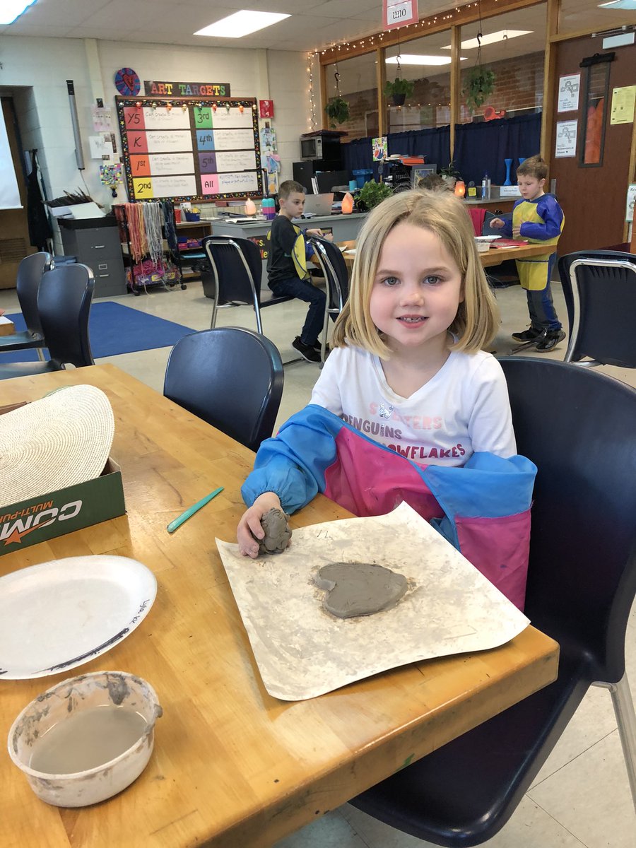 AndersonArtists's tweet photo. Kindergarteners got their hands dirty in Art today!  We created textured hearts out of clay. Later in we’ll add a hanger!  I’m grateful to have the help of several All Star parents in K, 1st, 2nd this week! #yes2tps #tpsand1 https://t.co/TmcxS3lEdU