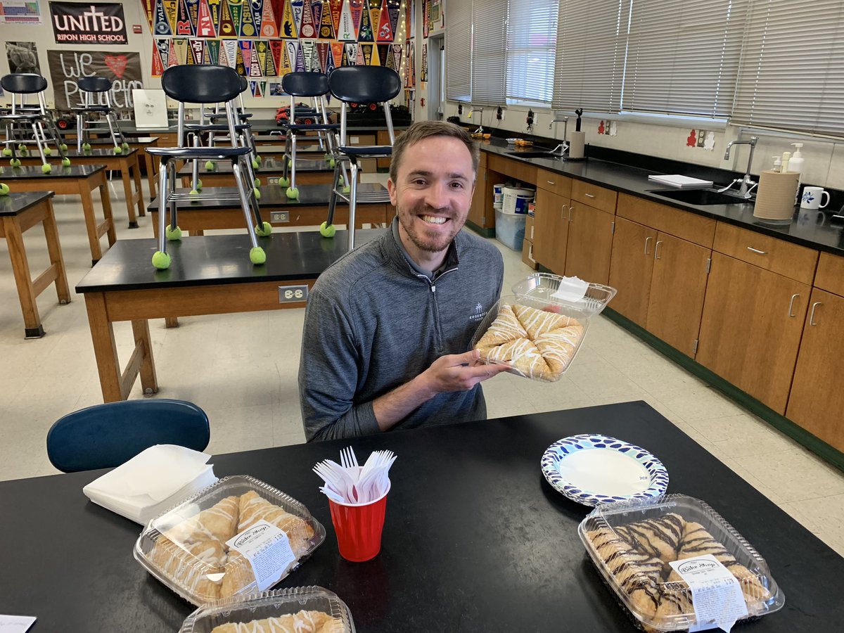 𝚁𝚒𝚙𝚘𝚗 𝙷𝚒𝚐𝚑 𝚂𝚞𝚙𝚎𝚛𝙵𝚊𝚗 tweet media