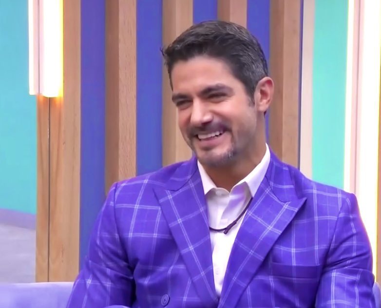 MarxMario24's tweet image. Porque el es único aquí estamos apoyándote  @ppgamez 🧡 sigue siempre con ese lindo corazón. 

PEPE SE QUEDA #TeamPepe #PEPEALAFINAL #LCDLF3