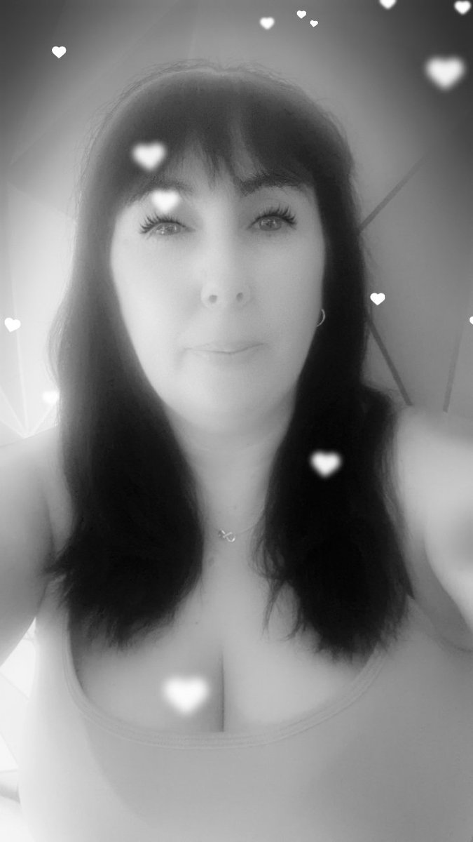 silverwing79's tweet photo. Loving my new hair colour, let's hope it's not just blonds that have all the fun! https://t.co/k7MqKPV76K
