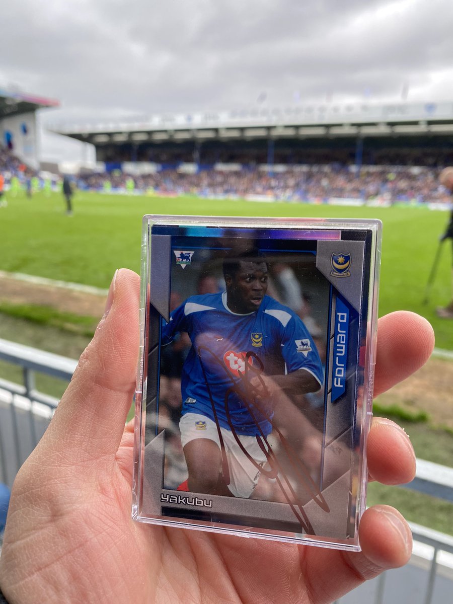 A couple of nice autos from the weekend’s celebrations. 
Massive thanks to Toddy and the Yak!

#Pompey
