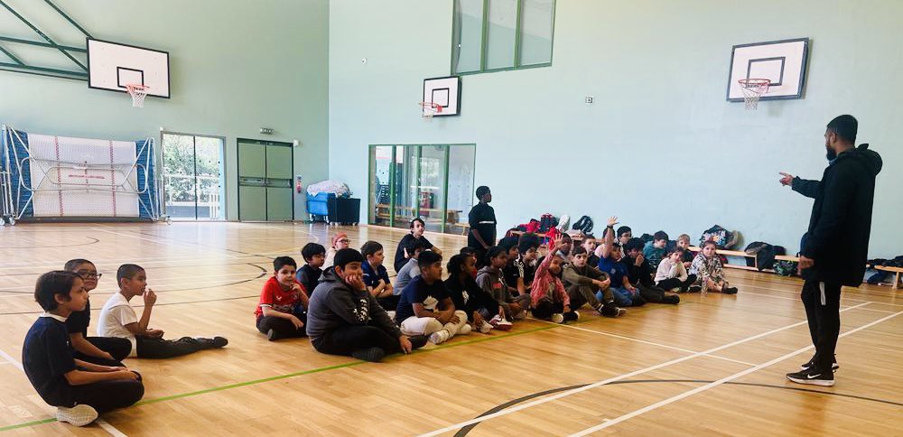 platformLDN1's tweet photo. Great start to our Easter 2023 #HAF Programme today.
Thrilled to be able to support so many children with physical activity & food.
🏏🐣
Thanks @CityWestminster #GreyCoatHospital @LewishamCouncil @Prendergast_PLS @damienegan @TowerHamletsNow #StepneyGreen @LutfurRahmanTH https://t.co/Aq0TRryP15