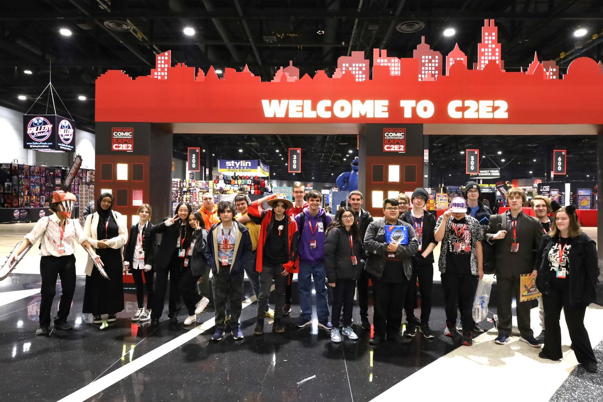 comics_teacher's tweet image. Took 25 students to C2E2 on Friday. 15 of them were on panels that they developed. 

Give your students experiences outside of the classroom! They will be better for it.
#c2e2 #olchspride