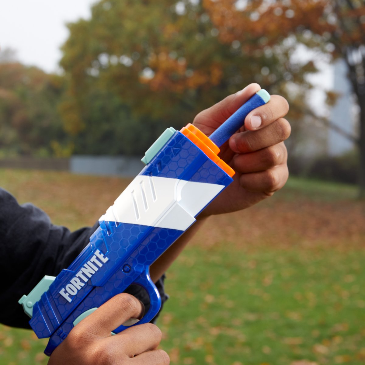 nerfspain's tweet photo. Dos diseños, dos estilos, dos Nerf: un solo pack 👉NERF FORTNITE DUAL PACK: ligeras y fáciles de manipular🔝
¿One shoot o double shoot? Tu eliges 😎
#Nerf #Itsnerfornothing #Fortnite #NerfChallenge https://t.co/lThWd3UTXM