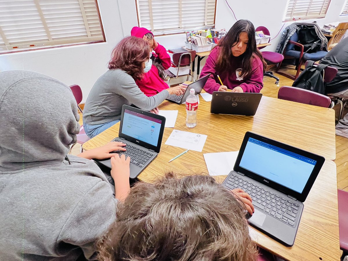 LASchoolsEast's tweet image. Day #1 of Acceleration Days is underway at #VirgilMiddleSchool. #AccelerationDays