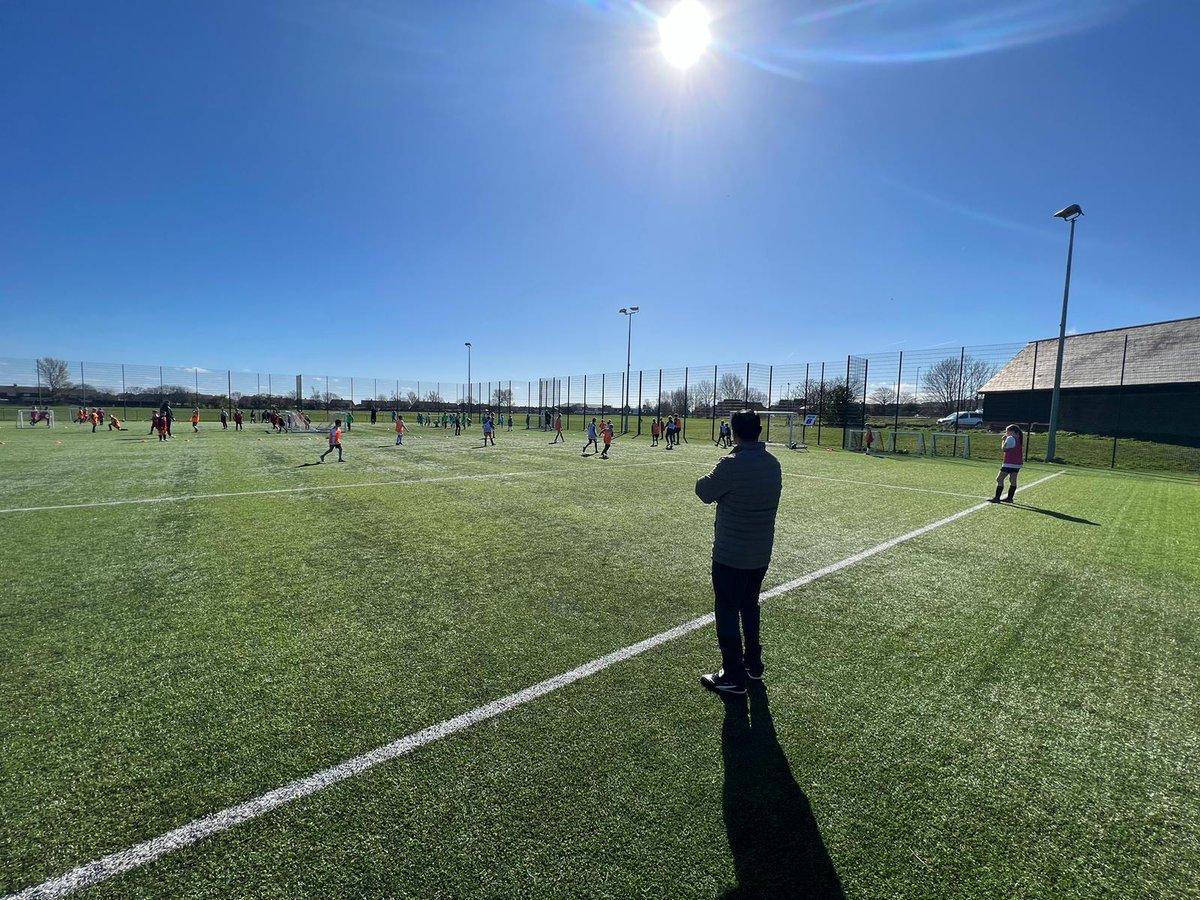 Peterbeardsleysoccerschool.com tweet media