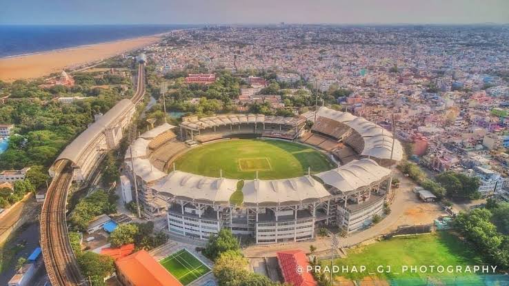 Jazzcyril2's tweet photo. One day If it is written, I’ll get to see you💛🥺 #Anbuden #CSK #WhistlePoduArmy #whistlepodu #chepauk #Dhoni https://t.co/cVid9sW308