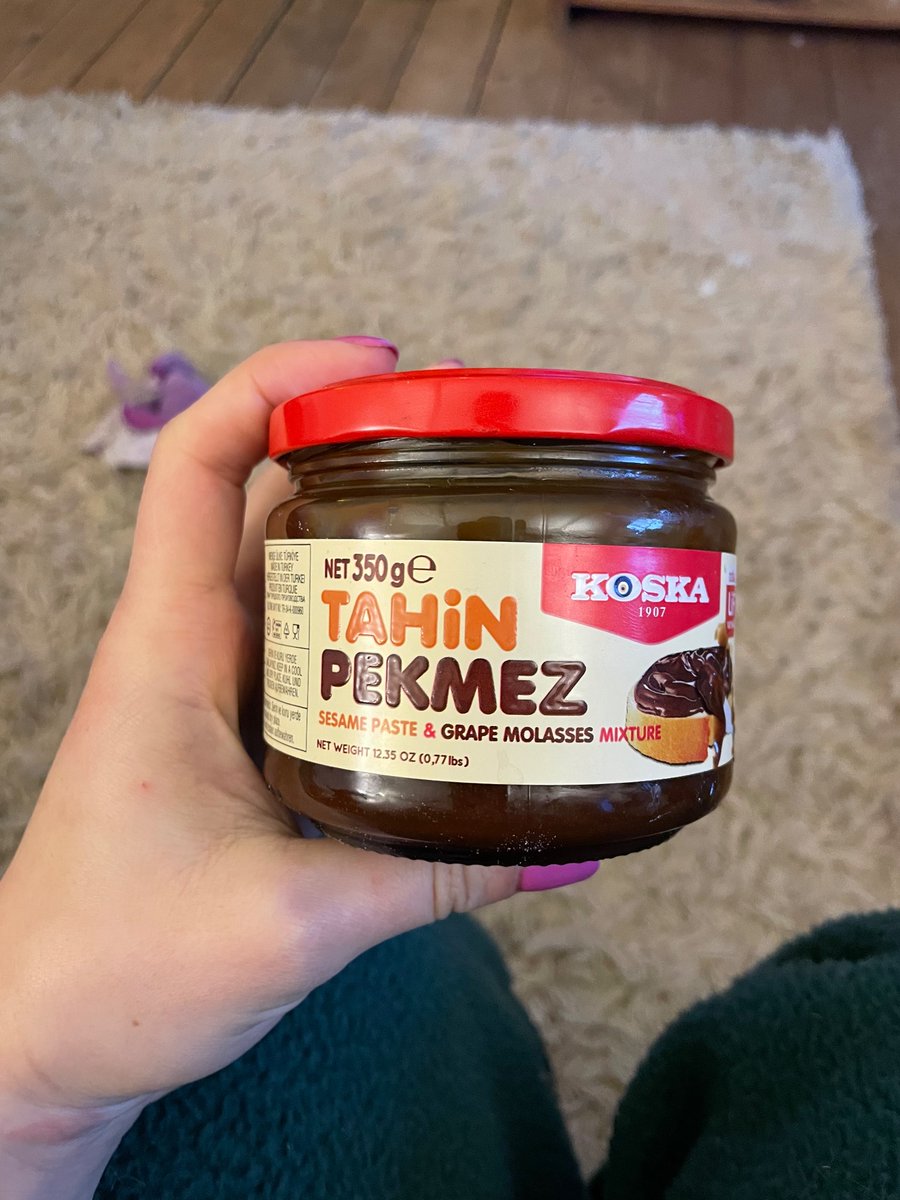 honeypiebaking's tweet photo. @wordloaf I put it in some rolls and it reminded me of red bean paste when cooked https://t.co/BKSiTIThff