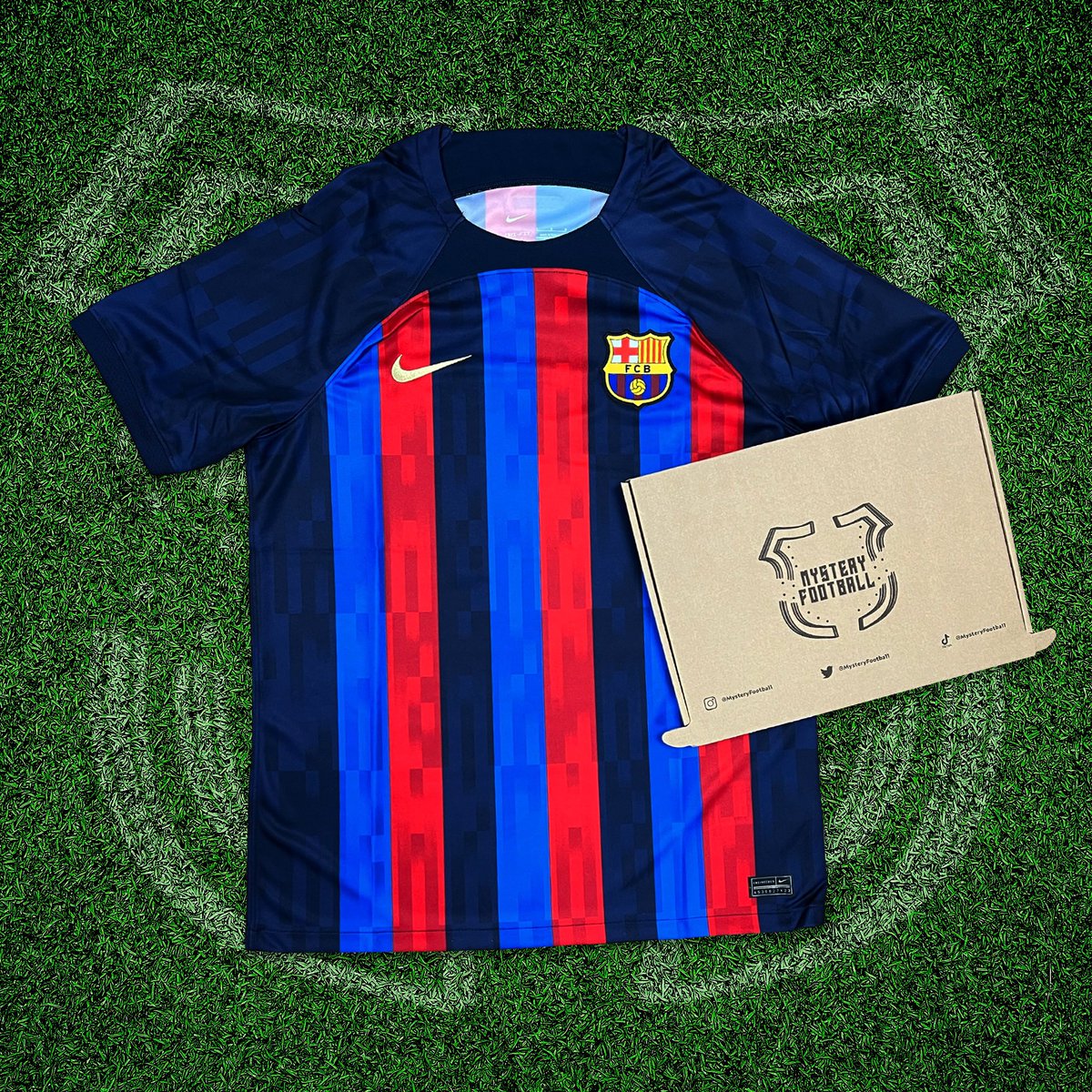 mysteryfootball's tweet image. If Harry Kane scores vs Everton tonight, we will give away a Mystery Football shirt to one lucky follower! 

To enter: 
1️⃣ RT this tweet
🤝 Follow us

Good luck! 🤞🏻