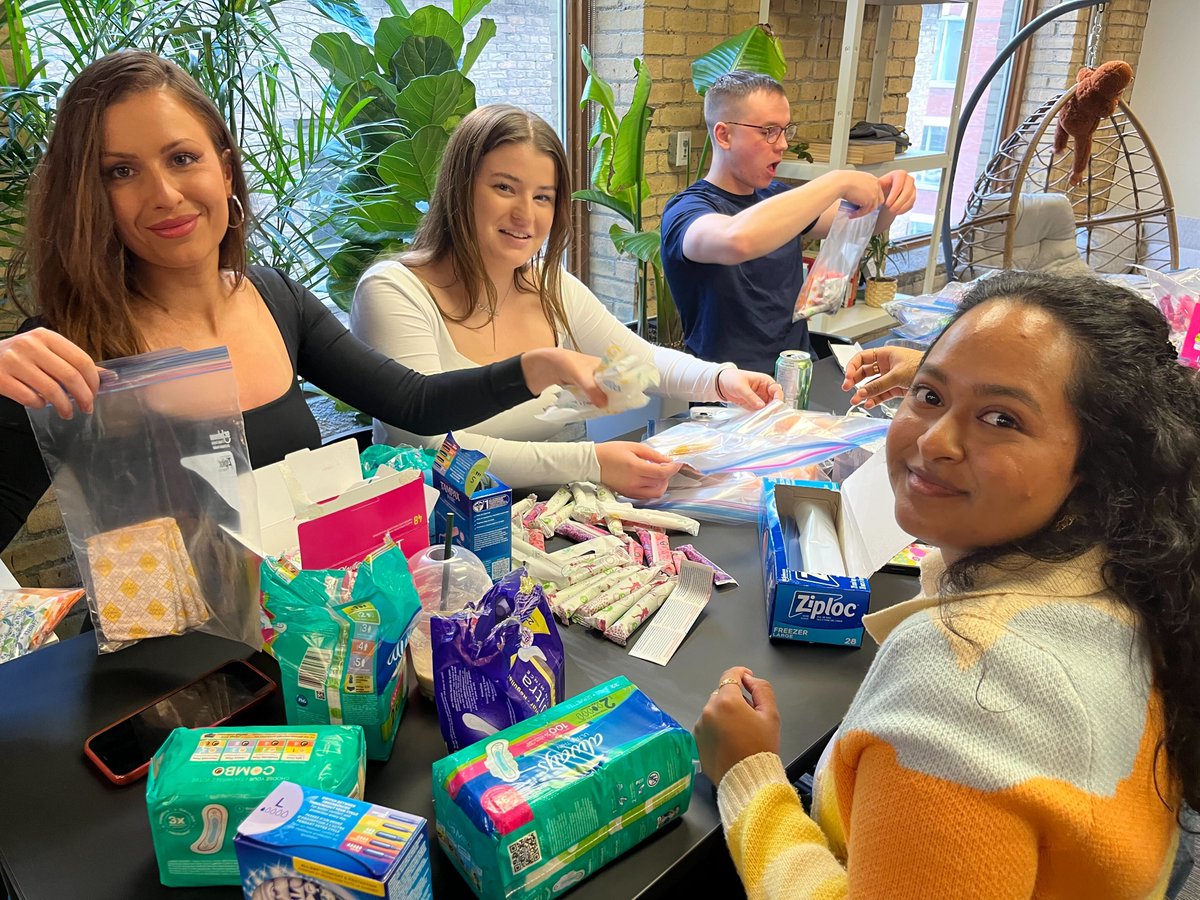 contactmonkey's tweet photo. ContactMonkey showed up to support the #RedDotProject and help collect dozens of period products to mitigate the impacts of #PeriodPoverty. 💪If you're looking for a way to support, check out @reddotprojecttoronto to learn more about the amazing work they do and get involved! https://t.co/BPSeKmPDz8
