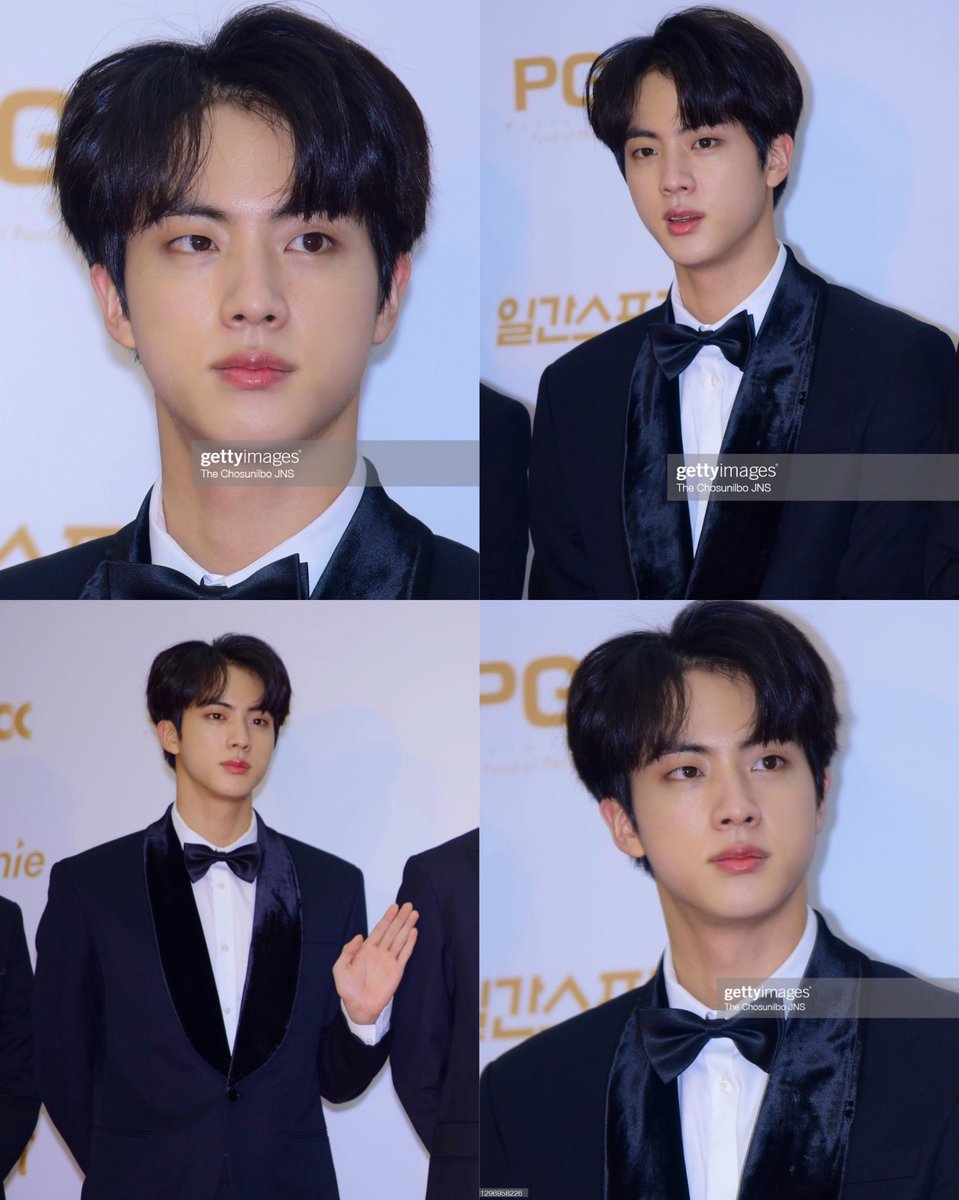 another one because SEOKJIN LOOOOKSSS WAYYY TOO GOOD. He’s perfect 😩