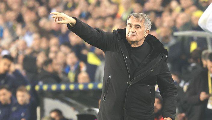 dünya yıldızı dedikleri adamı 10 kişi 4 gol atarak brezilyaya gönderdin yine ne icat ettin