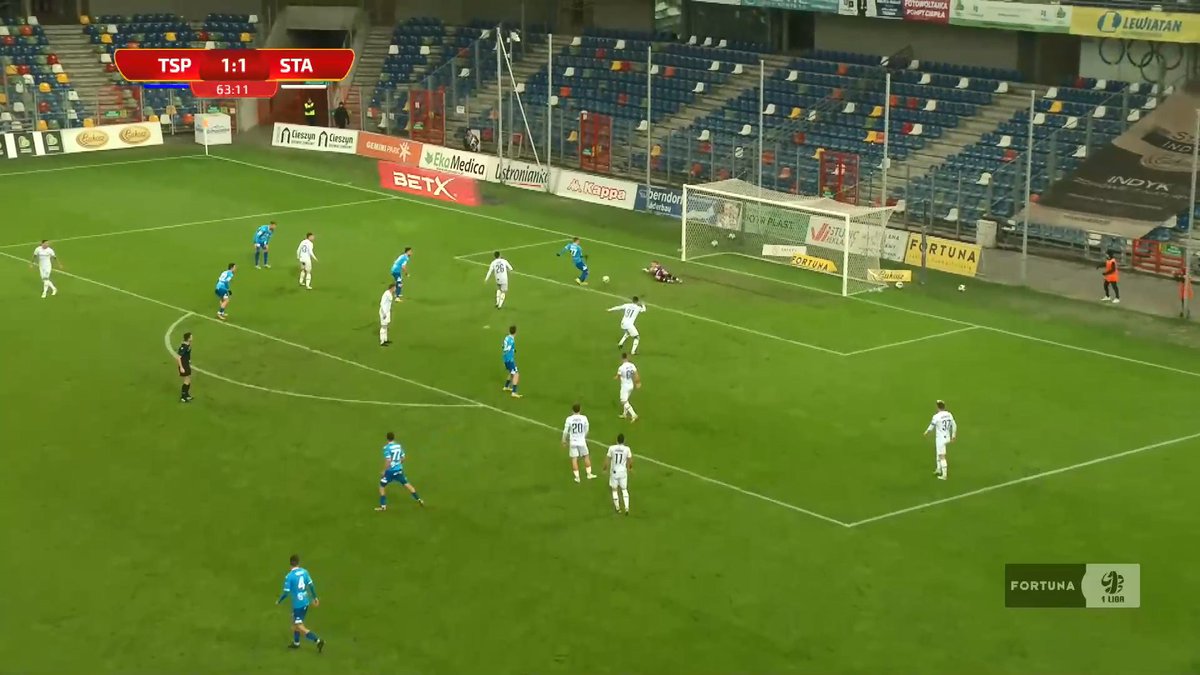 football12wins's tweet photo. Niewyobraลผalny #doublesave od @crisbakowski ๐
Kolejna #PolskaMarka ๐ต๐ฑโฝ๏ธ https://t.co/CzRDklbVCm