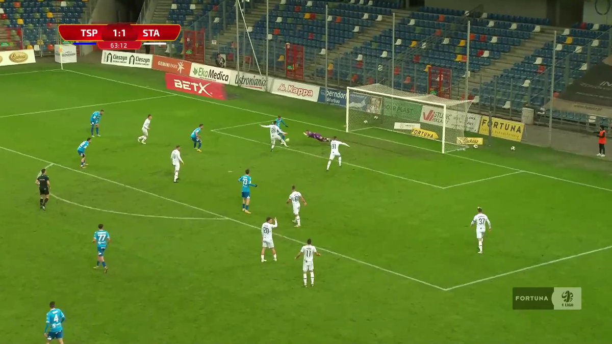 football12wins's tweet photo. Niewyobraลผalny #doublesave od @crisbakowski ๐
Kolejna #PolskaMarka ๐ต๐ฑโฝ๏ธ https://t.co/CzRDklbVCm