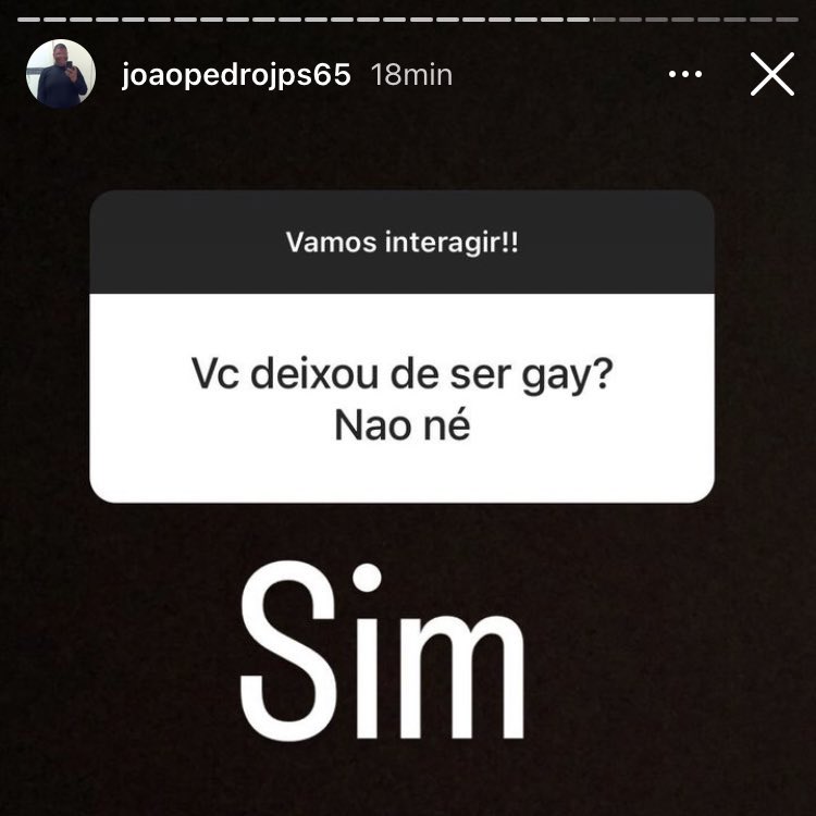 🚨FAMOSOS: João Pedro, ícone dos memes gays, diz que não é mais gay. Ele recentemente foi visto pregando em uma igreja evangélica.