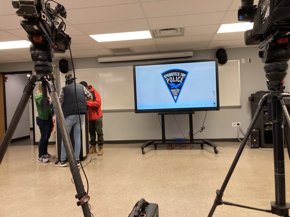 Erin Couch tweet media