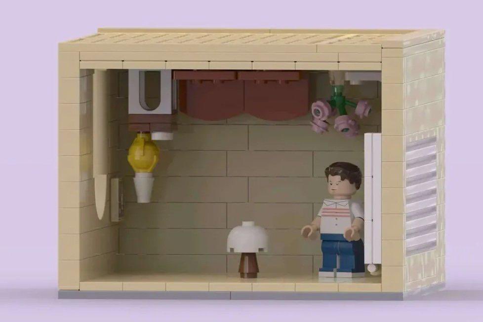 A Harry’s House Lego set was submitted on the website, and needs 10k signatures to be considered for a release! Can we help get it to its goal?

Sign here: ideas.lego.com/projects/7f9bb…