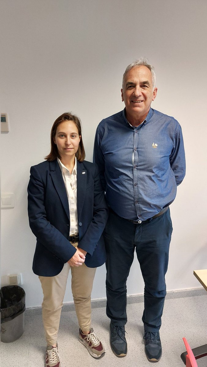 jcireus's tweet photo. Seguim amb les visites institucionals per establir sinèrgies. Avui, amb l'eccel•lentíssim alcalde de #ajuntamentalmoster, el Sr. Àngel Xifré.
Gràcies per rebre'ns!
#jcireus #lideremicanviem #guidebypurpose https://t.co/P56cLBRlwD