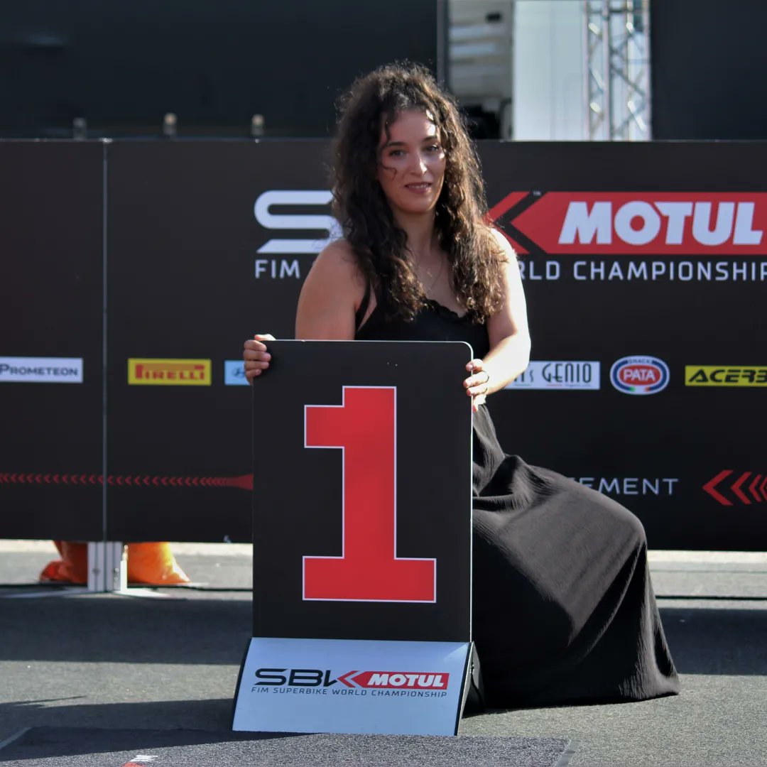 Esther Girando tweet media