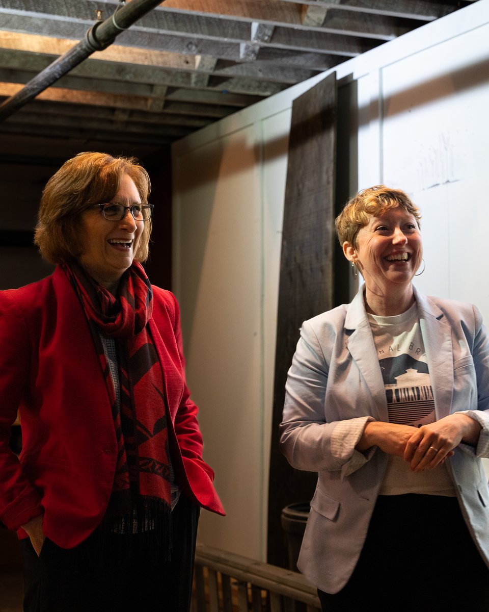 Thank you to Congresswoman Bonamici (<a href="/RepBonamici/">Suzanne Bonamici</a>) and members of the Oregon Arts Commission (<a href="/ORArtsComm/">OregonArtsCommission</a>) for visiting us and taking a quick tour of the Center for Native Arts and Cultures! Masi!

#nacf #orartscomm #repbonamici #nativearts #oregonarts
