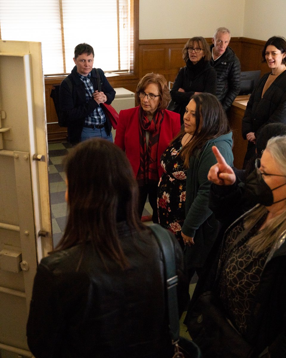 Native Arts+Cultures tweet media