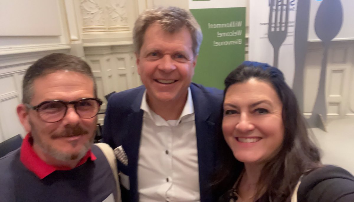 lapostadisara's tweet photo. @Juerg_Grossen @verdiliberali Danke! …War schon dort im Bern!! Jetzt im Grossrat! https://t.co/SYGiCNv7Ne