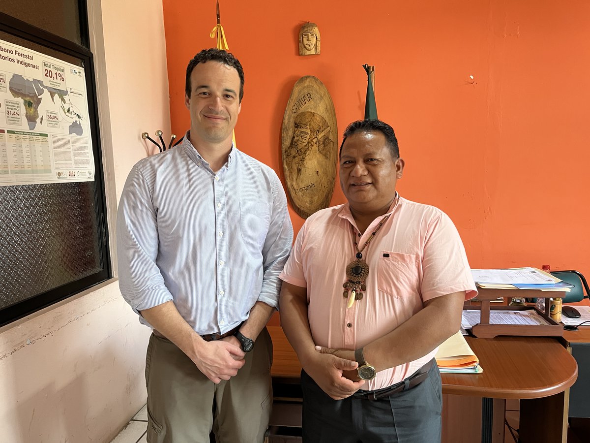 SSUrlacher's tweet image. Another great trip to Ecuador in the books! A special thanks to @e_teran_ec and our Shuar collaborators at @FICSHEcuador for the hospitality. Looking forward to new research projects starting soon! #SHLHP #researchisfun