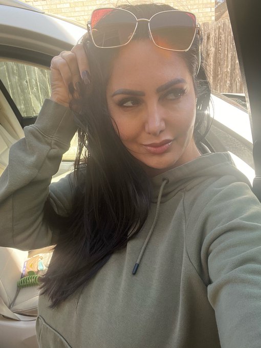 I'm not suspicious, I'm just really good at sensing when something interesting is going on   #MondayMood<a href="/tag/mondaymood"class="tags"><span>#mondaymood</span></a>