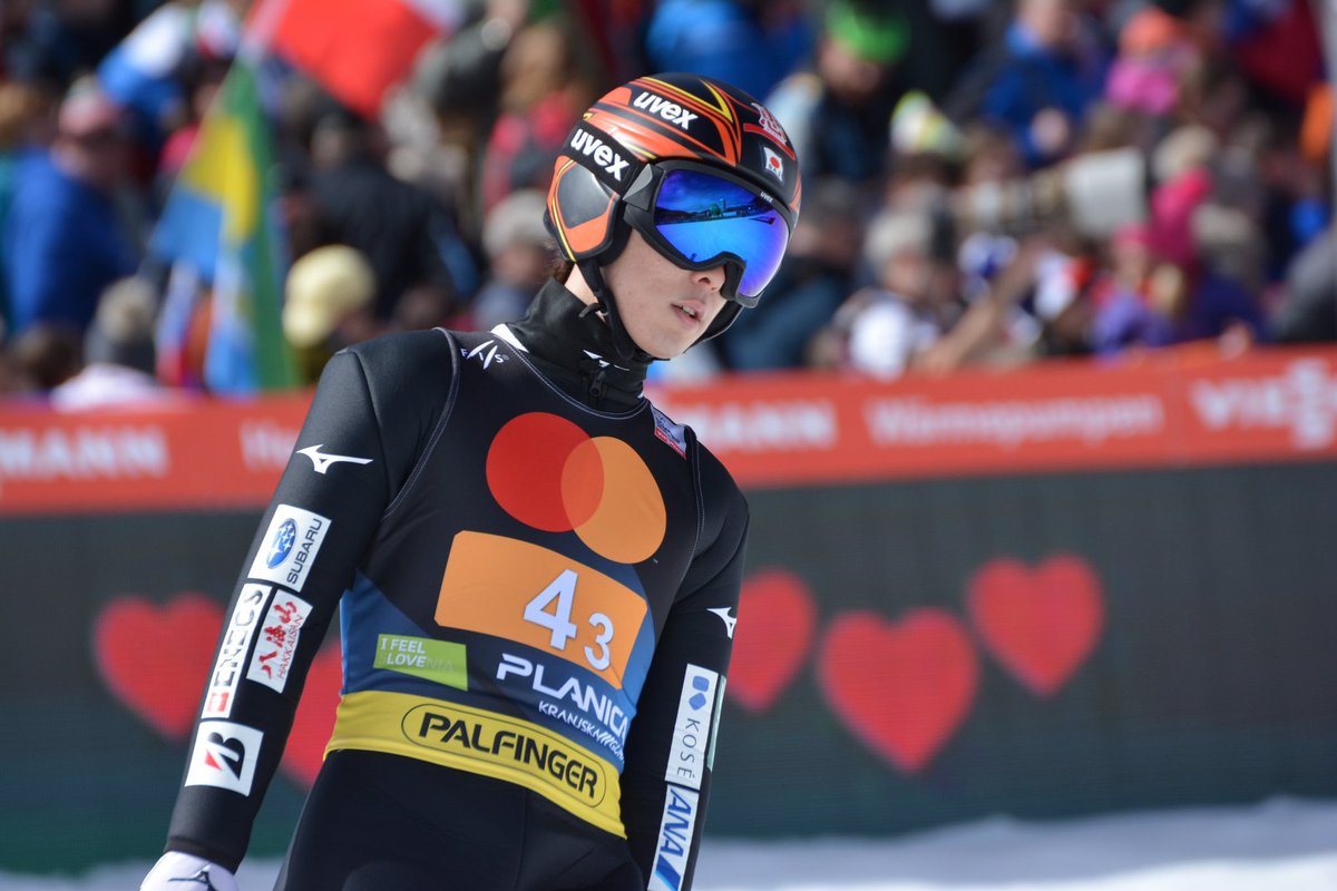 HillSizeMag's tweet photo. We know the season is over, but why shouldn’t we show you some impressions from saturday’s team competition in #Planica! 🇸🇮

More photos on HSM Facebook: https://t.co/VVvJ1Gh7xZ

#skijumping #skijumpingfamily https://t.co/OQBWCiGGIC