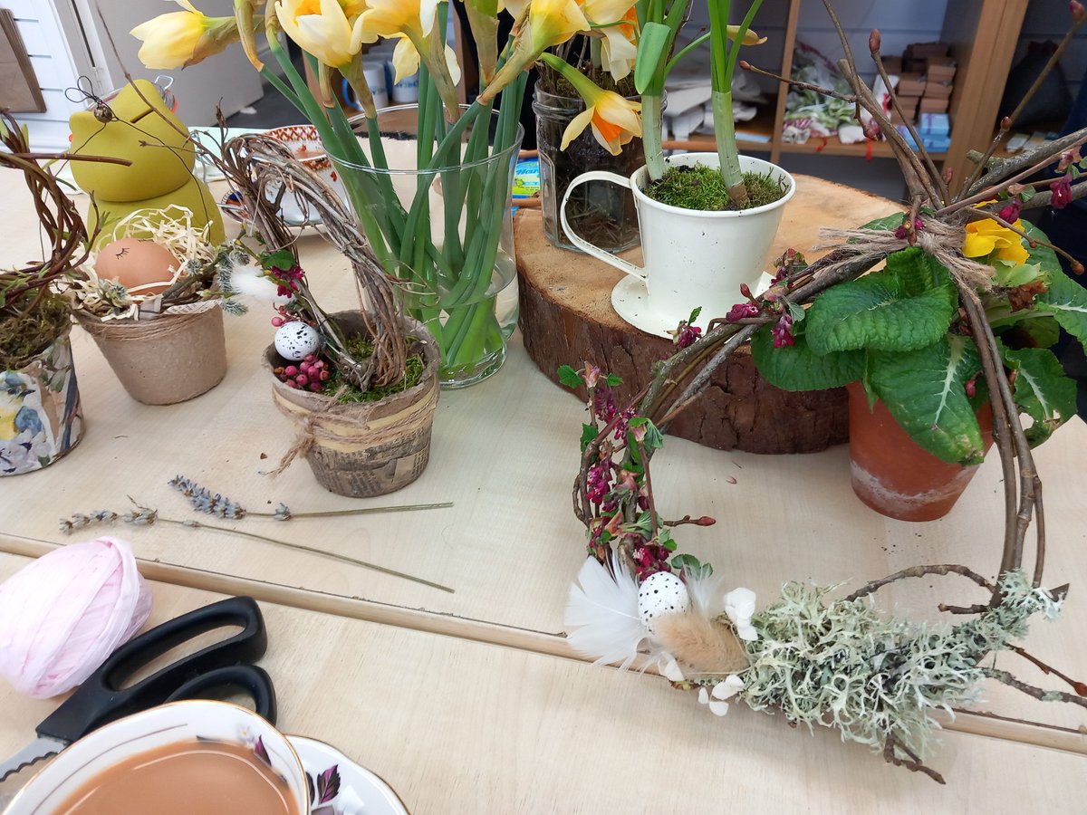 OneCanTogether's tweet photo. We were delighted to have @HealthyValleys join us today for their spring pots and mini wreath workshop in ONESPACE. #easterdisplay #wreaths https://t.co/m74osBgHkf